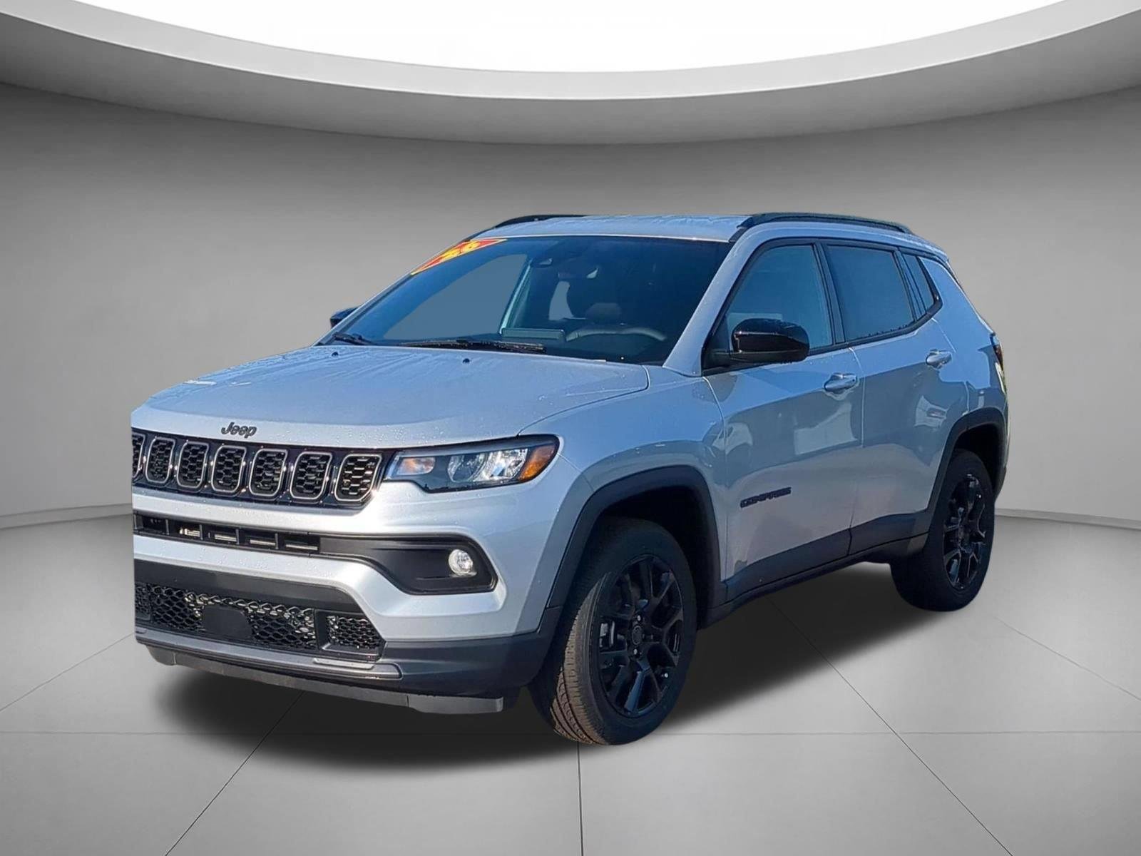 New 2026 Silver Zynith Metallic Clear-Coat Exterior Paint Jeep Latitude Altitude image 1