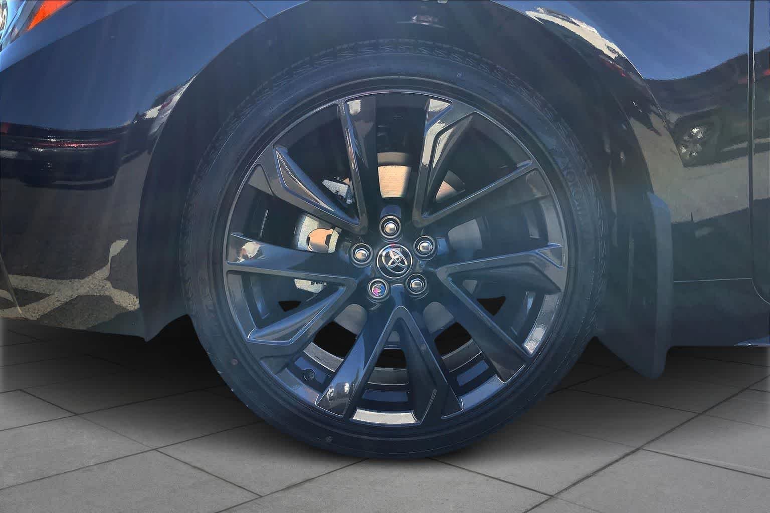 New 2026 Midnight Black Metallic Toyota Hybrid SE image 11