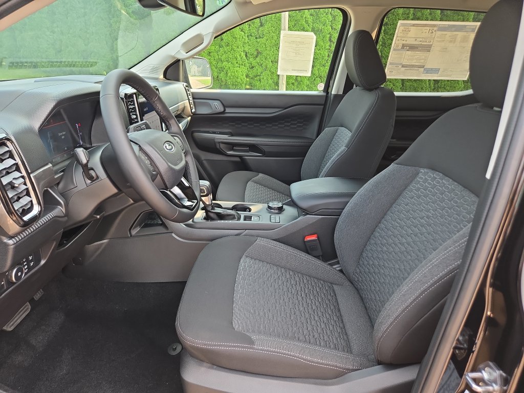 New 2026 Shadow Black Ford XLT image 10