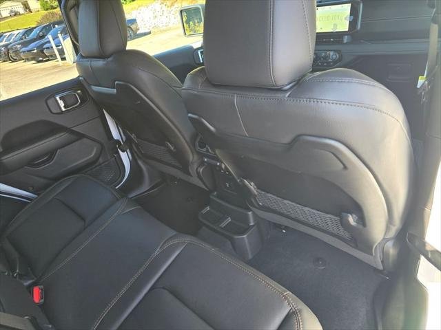 2026 Jeep Wrangler 4-Door Sahara - Photo 29