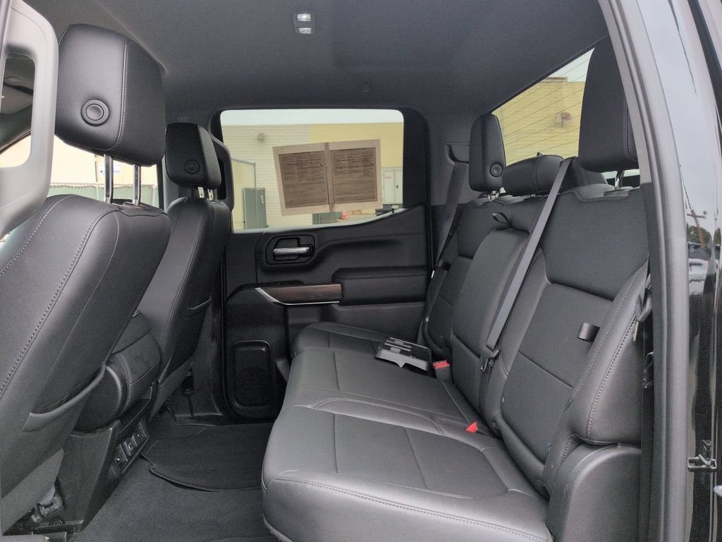 Used 2022 Onyx Black GMC SLT image 27