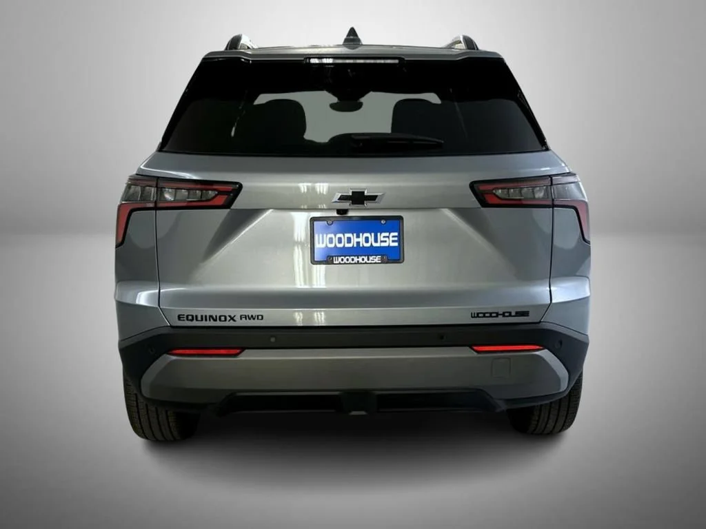 New 2027 Sterling Gray Metallic Chevrolet LT image 6