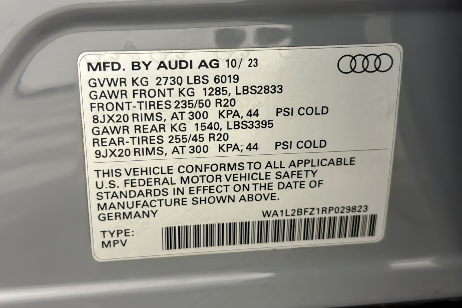 Used 2024 Pebble Gray Audi Premium Plus 50 quattro image 27