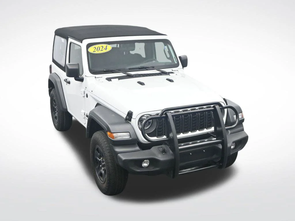 Used 2024 White Jeep Sport image 28