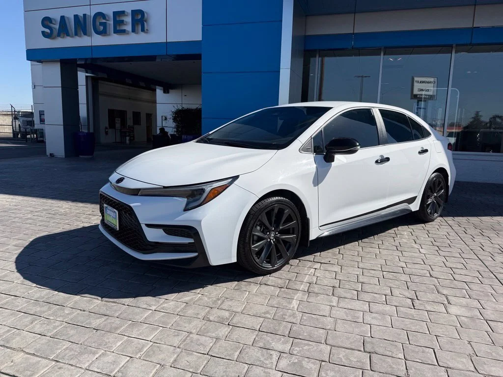 Used 2024 White Toyota SE image 3