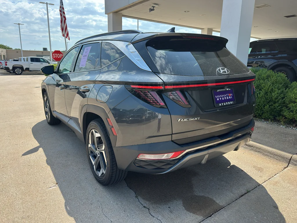 Used 2023 Gray Hyundai Limited image 6