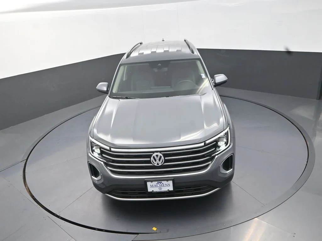New 2026  Volkswagen SE w/Technology image 15