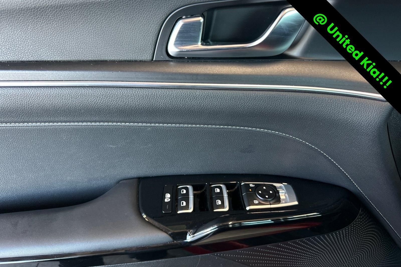 Used 2025 Red Kia GT-Line image 11
