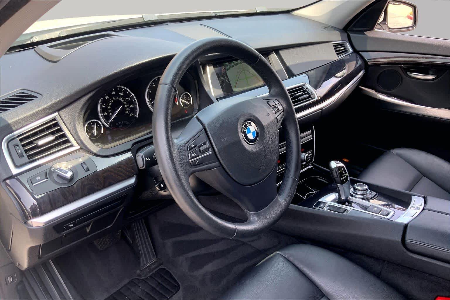 Used 2013 Alpine White BMW 535i image 18