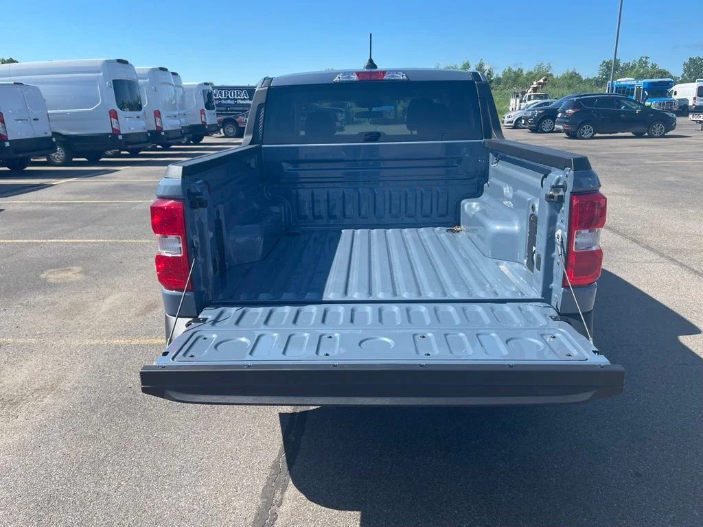 New 2026 Azure Gray Metallic Tri-Coat Ford XLT image 10