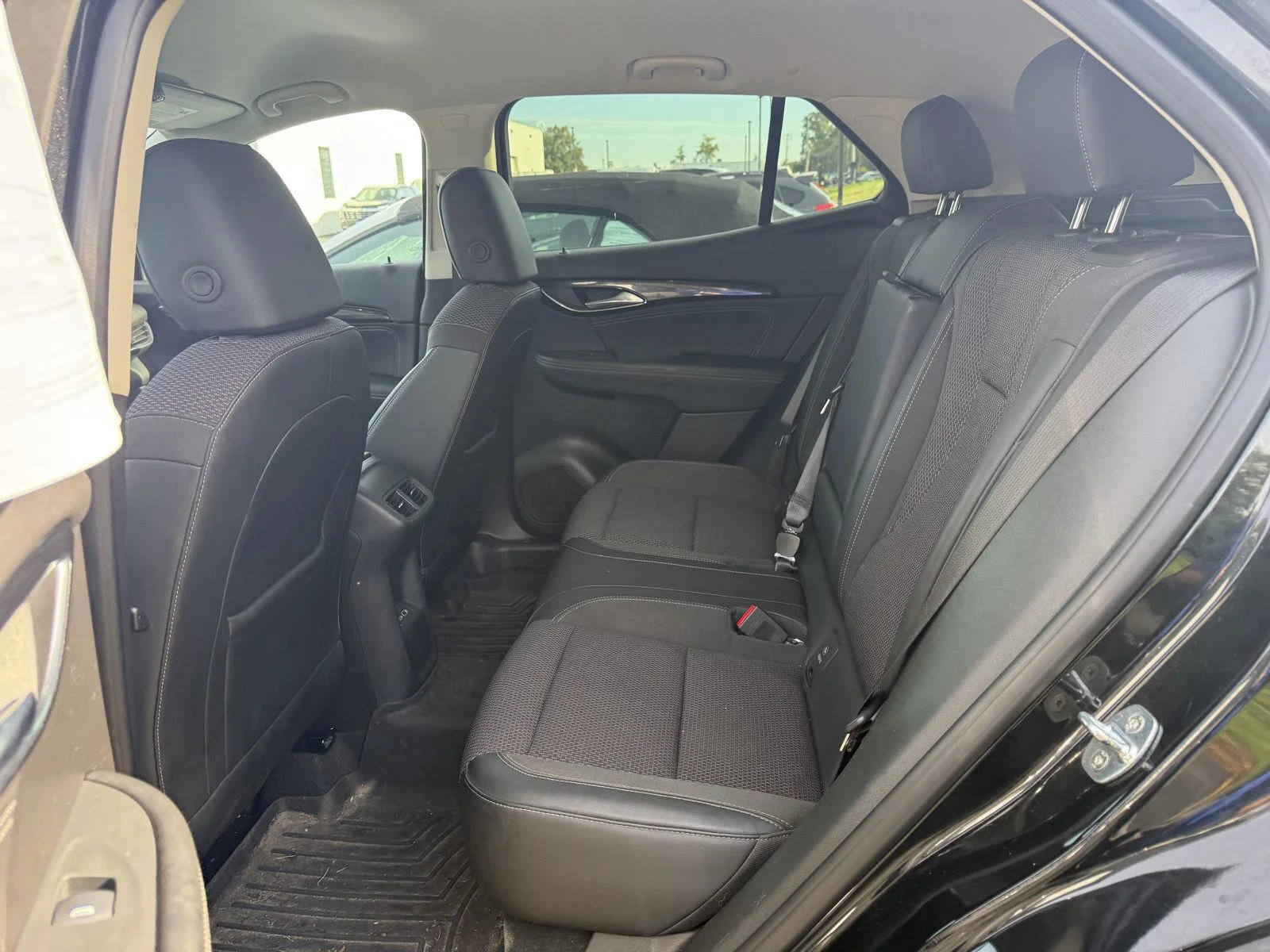 Used 2023 Ebony Twilight Metallic Buick Preferred image 5