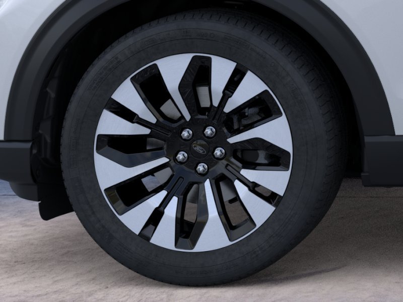 New 2026 Space White Metallic Ford Platinum™ image 19