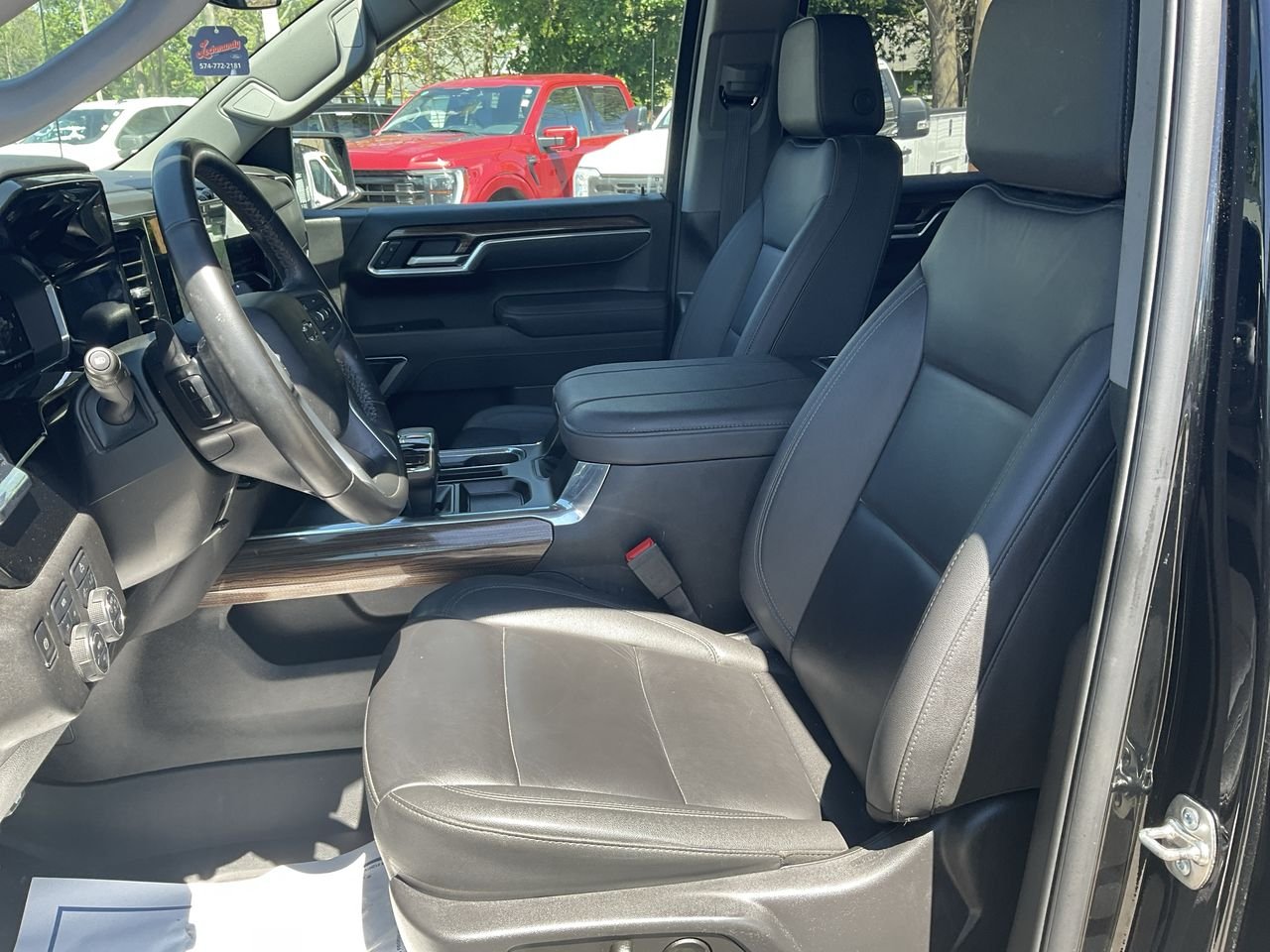 Used 2025 BLACK Chevrolet Rst image 11