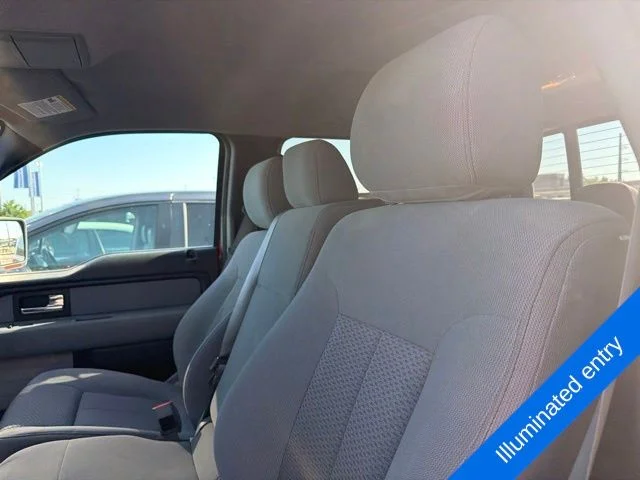 Used 2013 Red Ford XLT image 16