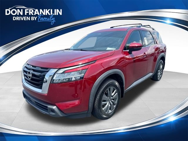 Certified Used 2022 Red Nissan SV image 1