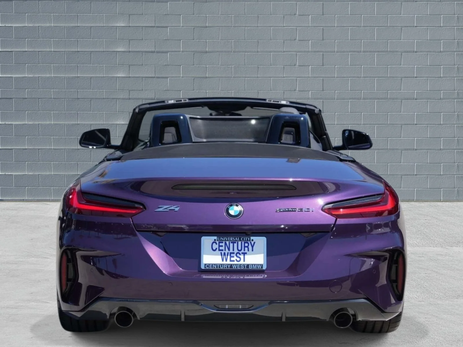 New 2026 Thundernight Metallic BMW sDrive30i image 5