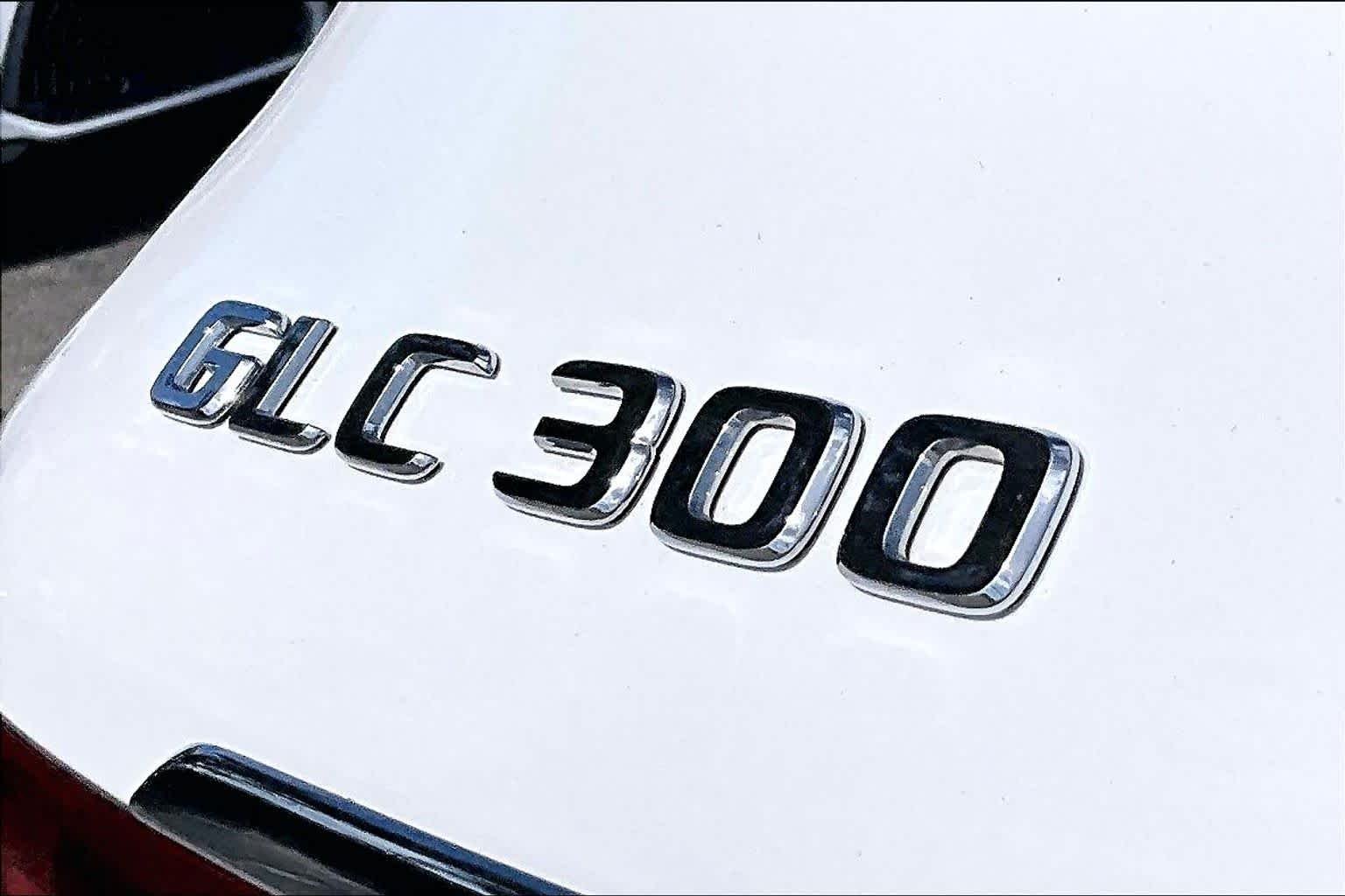 Used 2019 Polar White Mercedes-Benz GLC 300 image 10