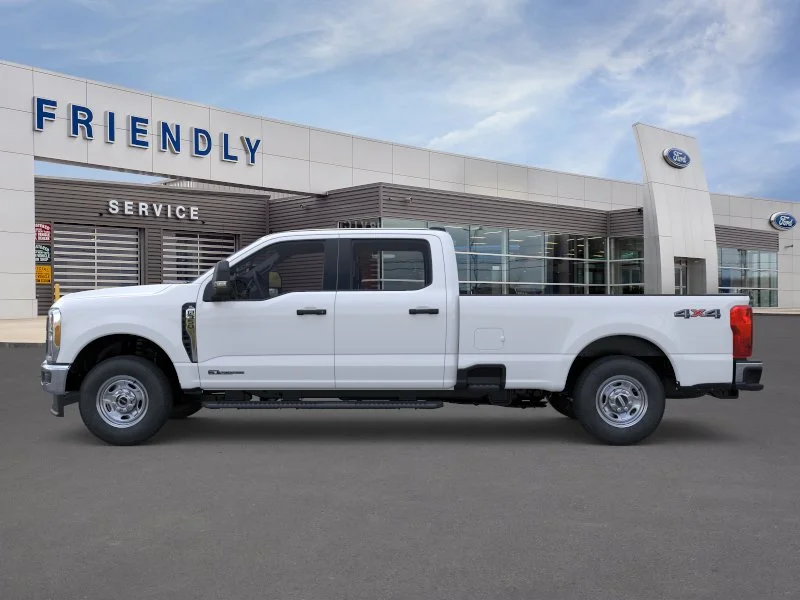 New 2026 Oxford White Ford F-350® XL image 32