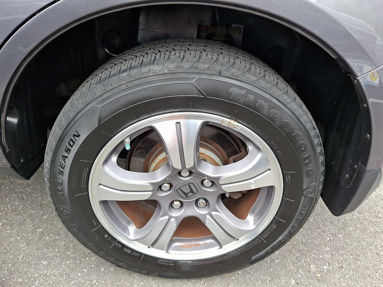 Used 2015 Modern Steel Metallic Honda SE image 8