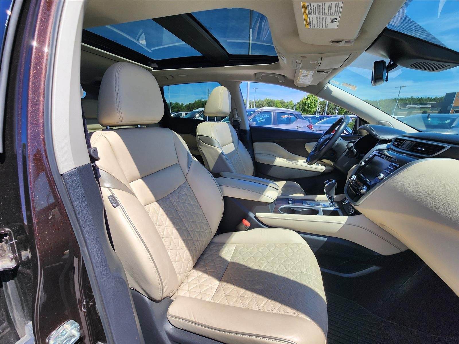 Used 2020 Mocha Almond Pearl Nissan Platinum image 7