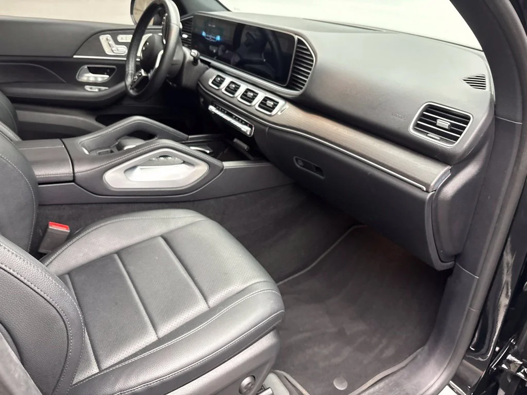 Certified Used 2022 Black Mercedes-Benz GLE 350 image 25