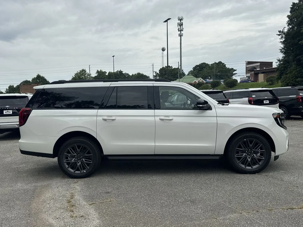 New 2026 White Ford Platinum image 8