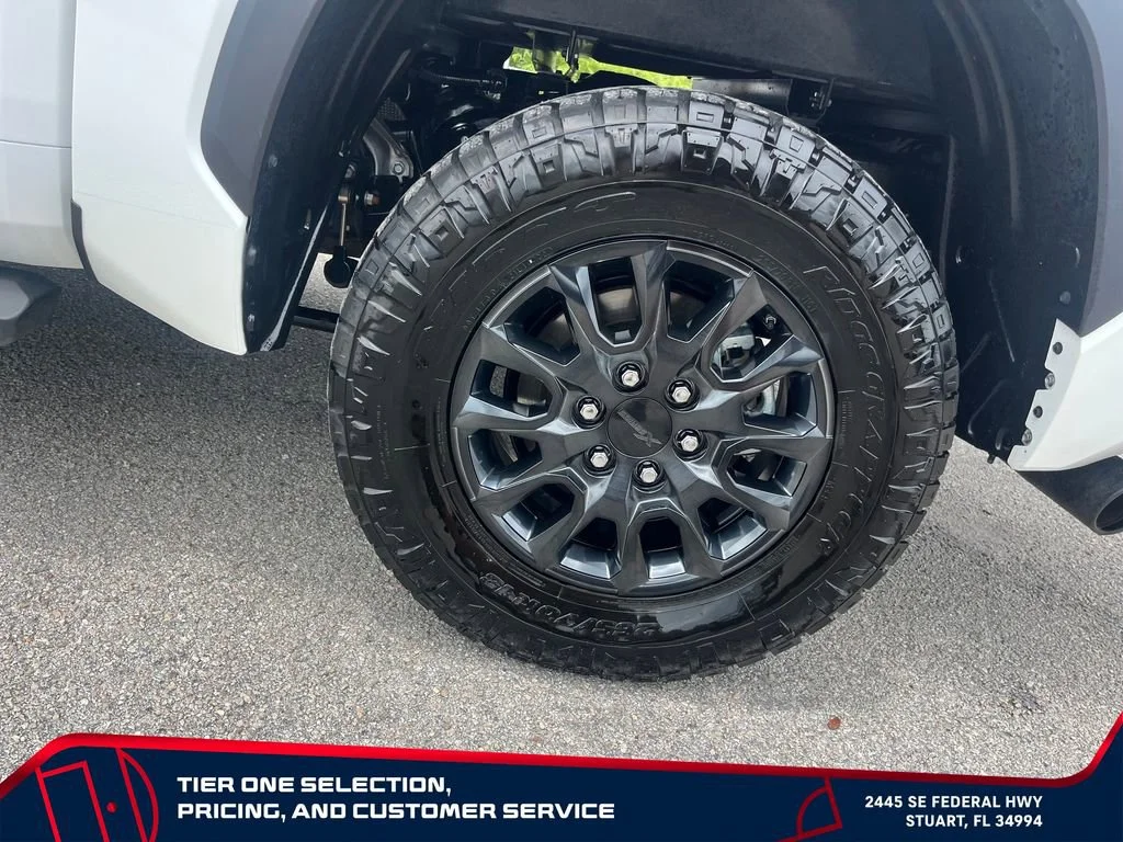 Used 2024 White Toyota SR5 image 9