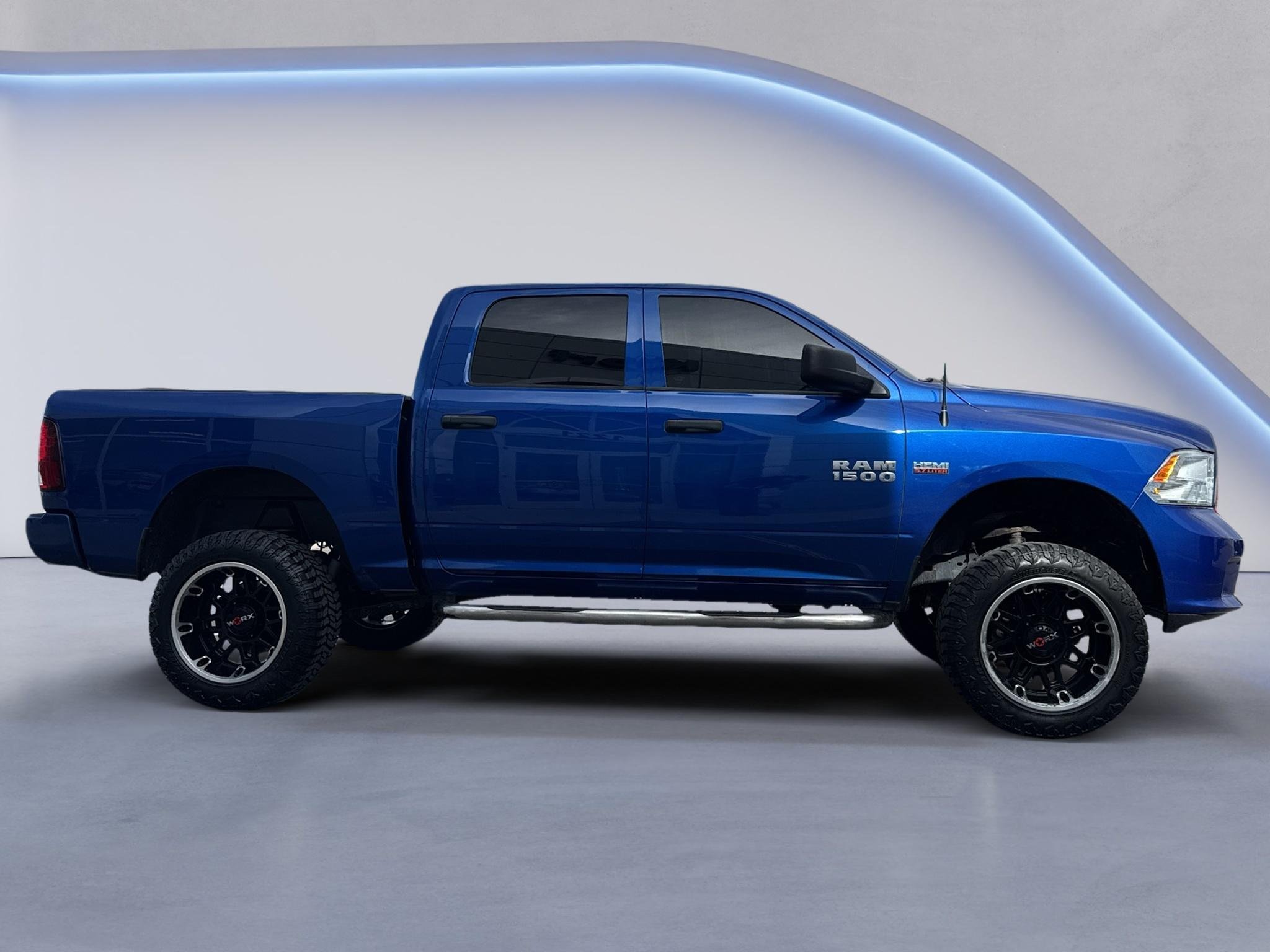 Used 2015 Blue Ram Express image 4