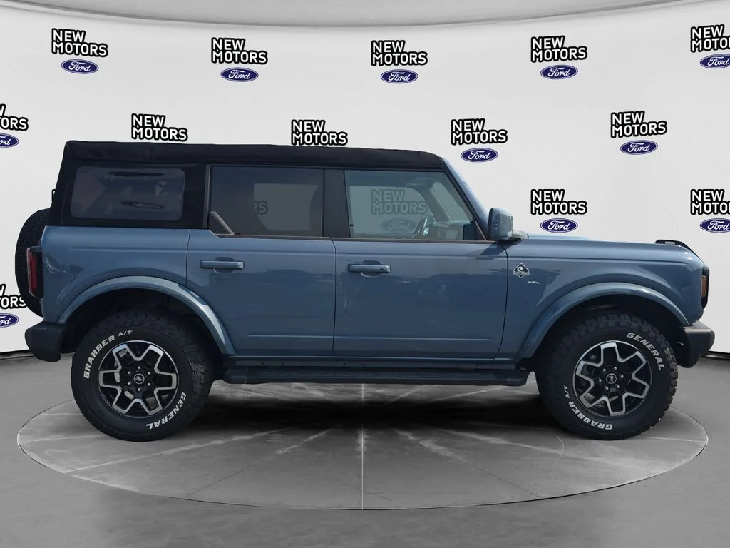 Used 2023 Azure Gray Metallic Ford Outer Banks image 14