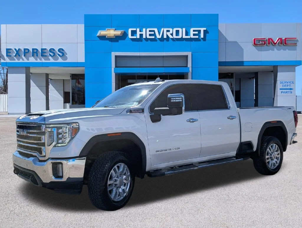 Used 2023 White GMC SLT image 7