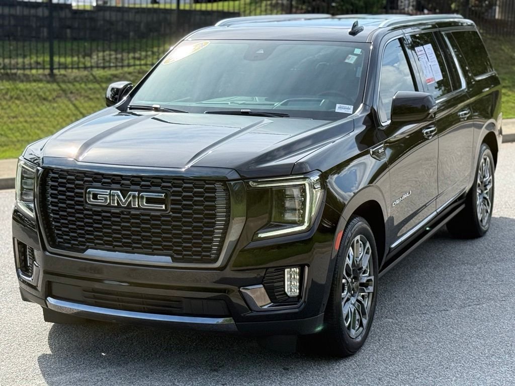 Used 2024 Black GMC Denali Ultimate image 11