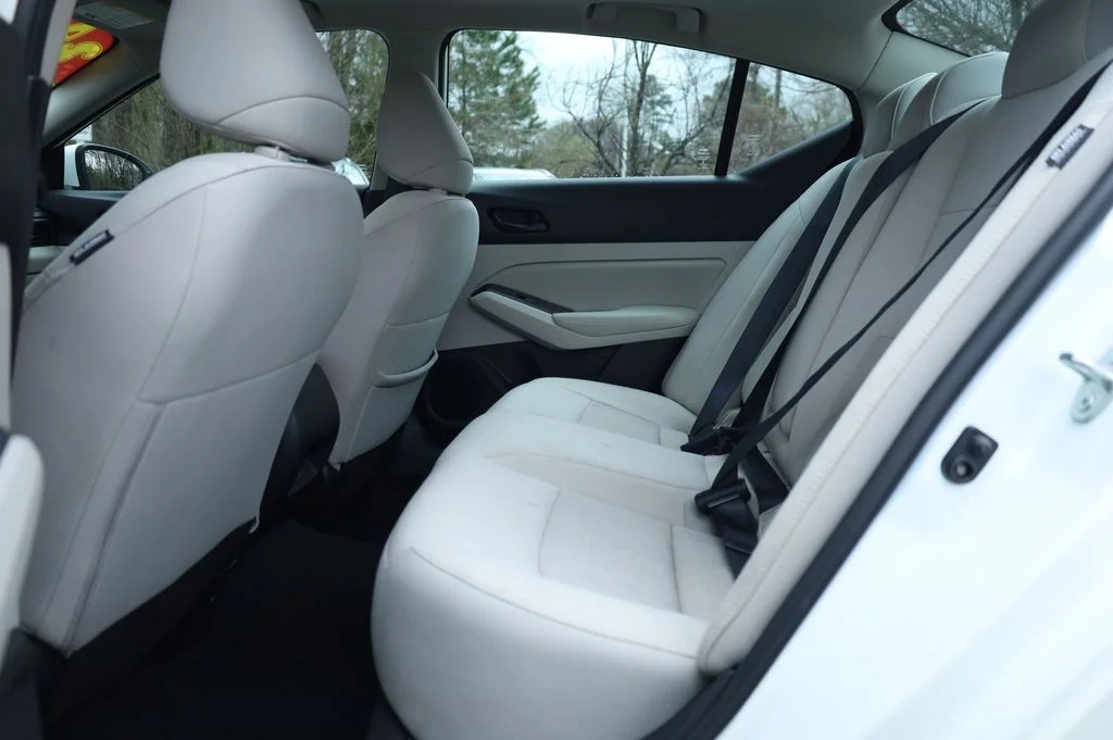 2024 Nissan Altima SV - Photo 14