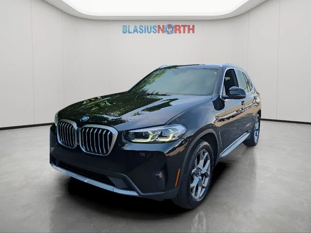 2023 BMW X3 30i