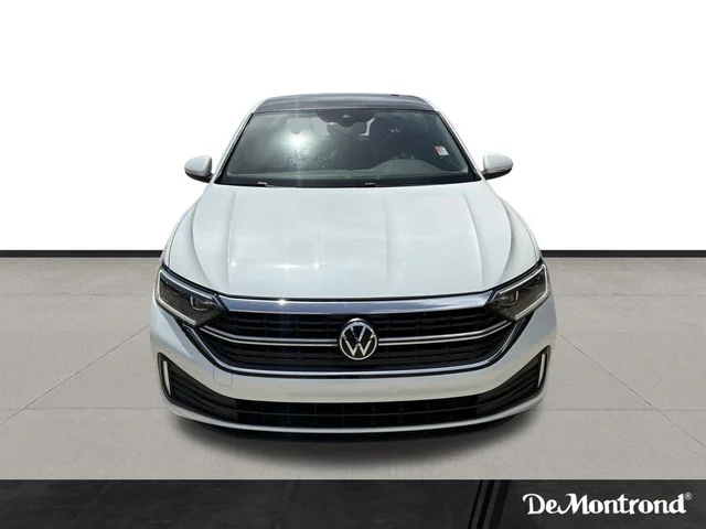 Pre-Owned 2024 Volkswagen Jetta 1.5L I-4 DI DOHC Turbocharged FWD 1.5T SEL