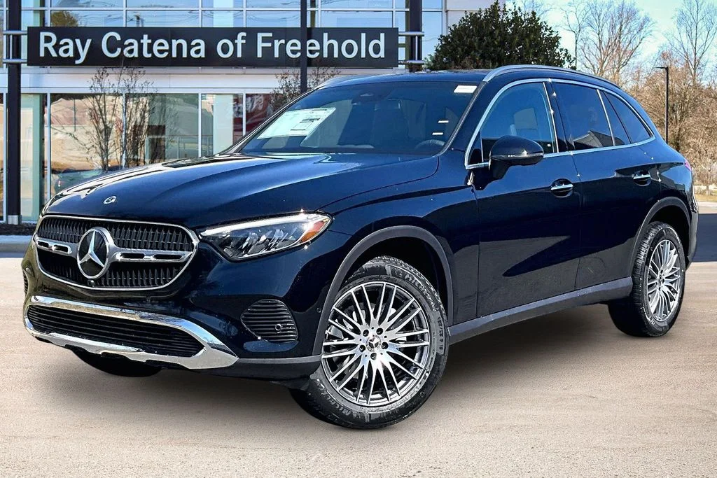 New 2026 Black Mercedes-Benz GLC 300 image 1