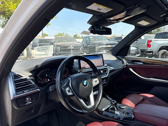 Used 2022 White BMW sDrive30i image 33