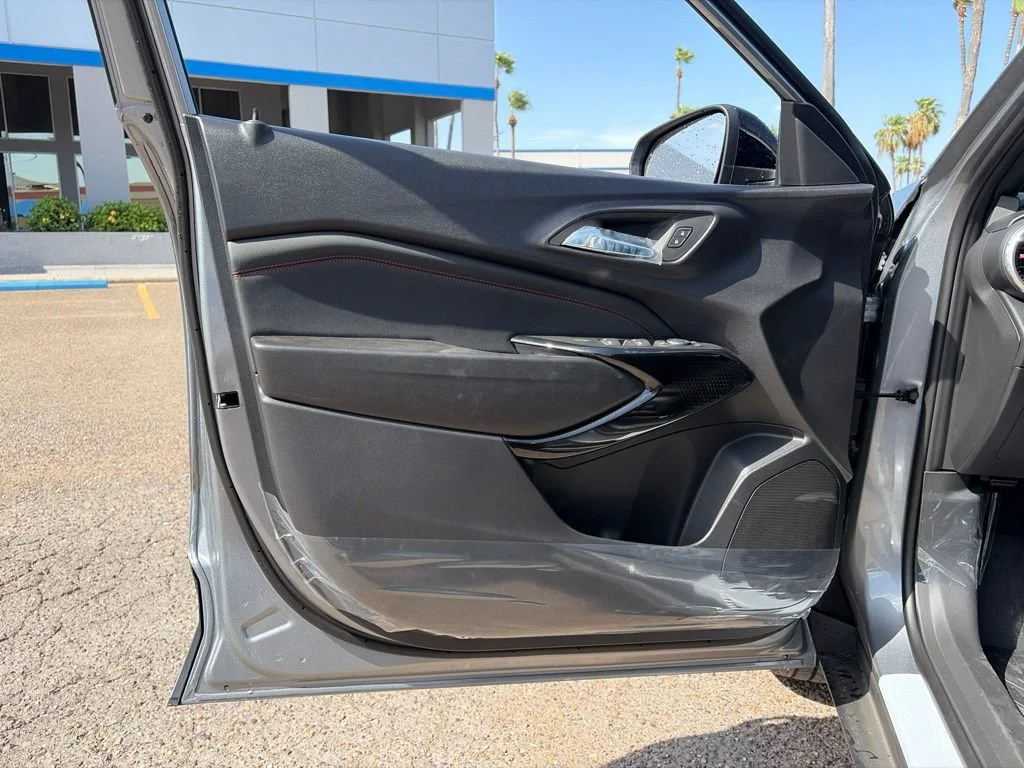 2026 Chevrolet Trax RS - Photo 13