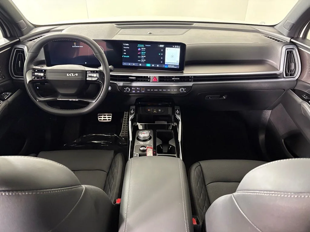 New 2026 Snow White Pearl Kia X-Line SX Prestige AWD image 34
