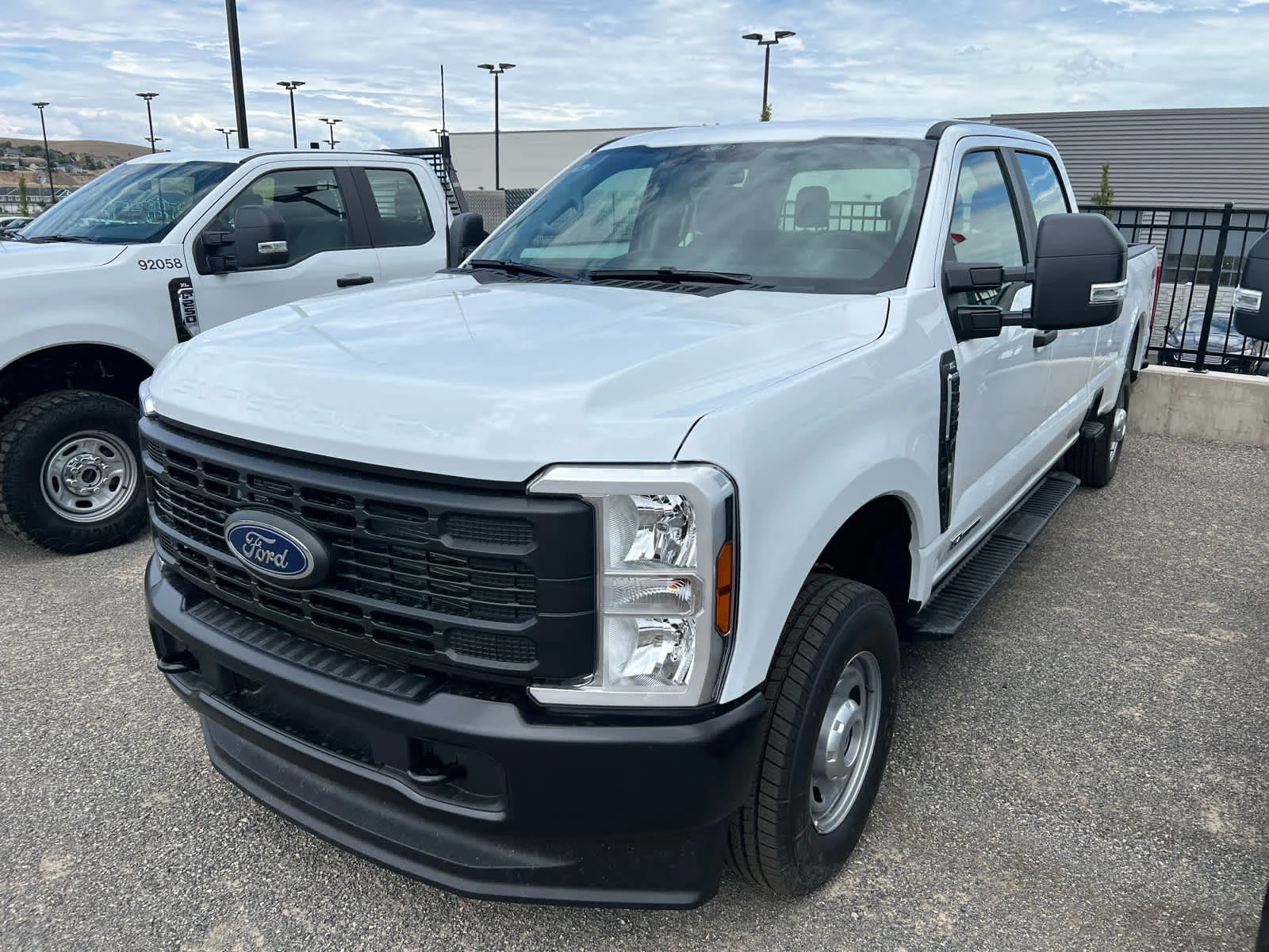 New 2026 Oxford White Ford XL image 13