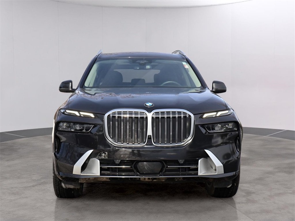 Used 2023 BMW X7 40i with VIN 5UX23EM03P9R58190 for sale in Kansas City