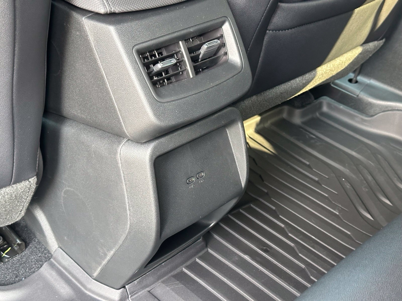 2026 Chevrolet Equinox EV 2LT - Photo 18