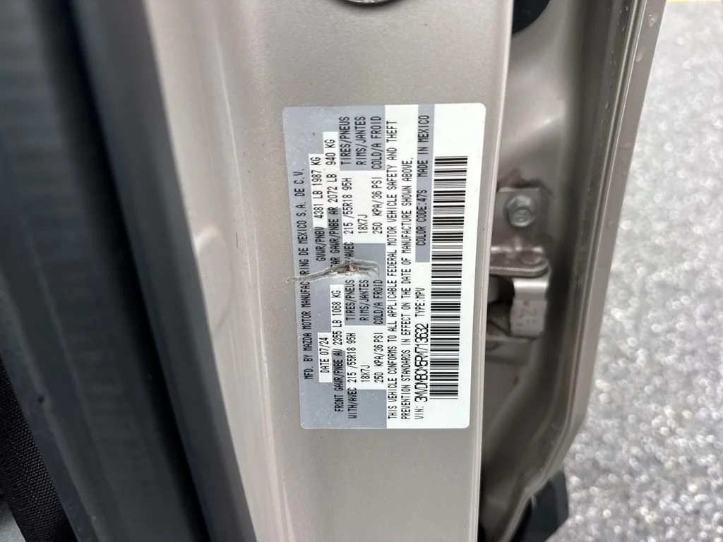 Used 2024 Platinum Quartz Metallic Mazda 2.5 S Preferred Package image 61