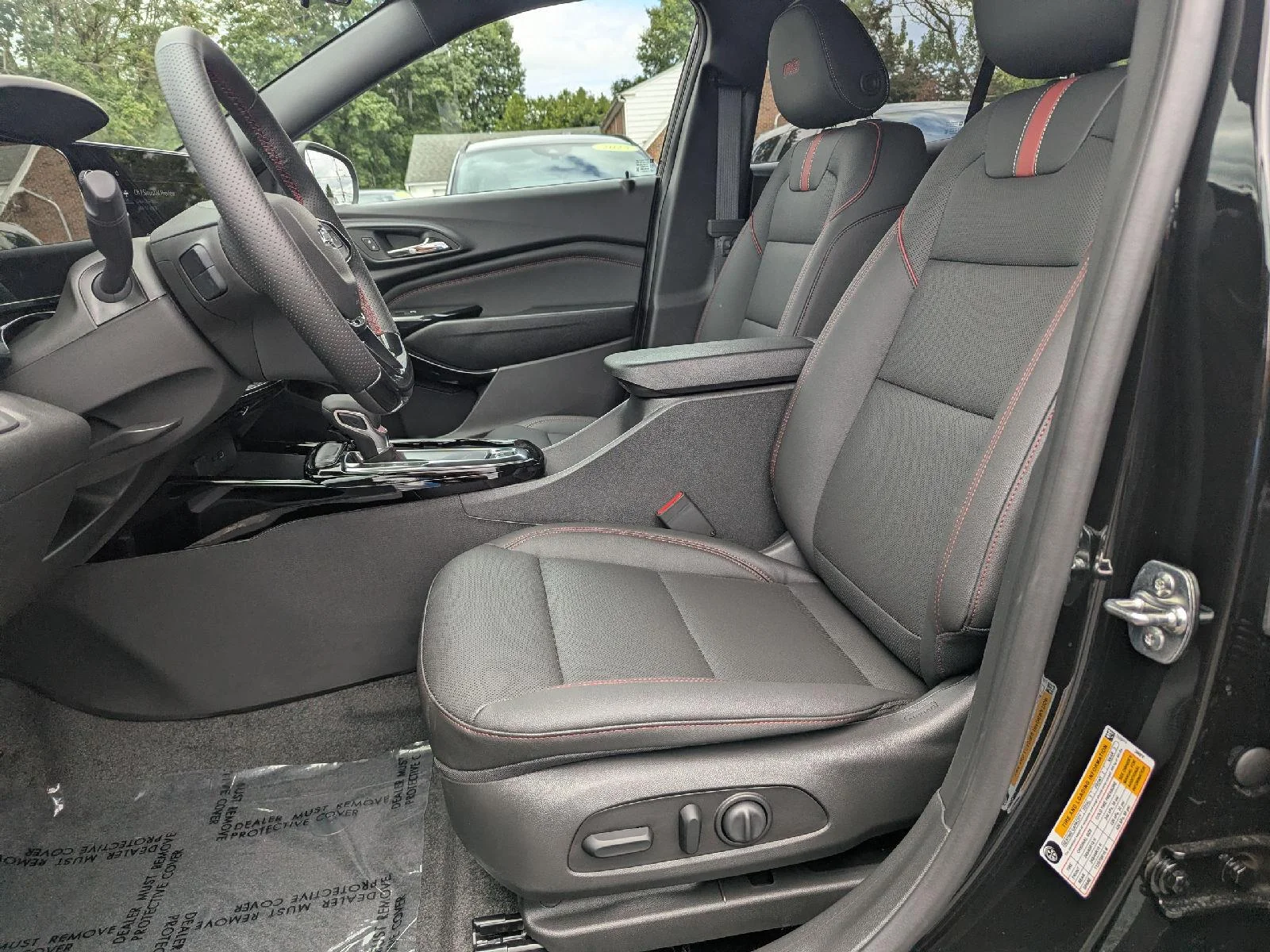 2026 Chevrolet Trax RS - Photo 44