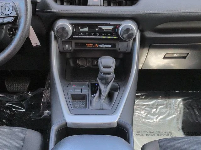 Certified Used 2022 MAGNETIC GRAY MET. Toyota  image 19