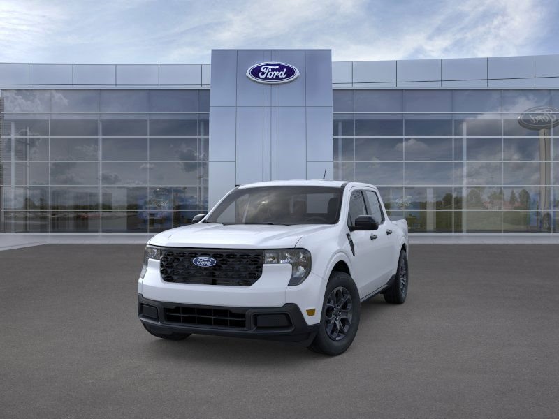 New 2025 Space White Metallic Ford XLT image 2