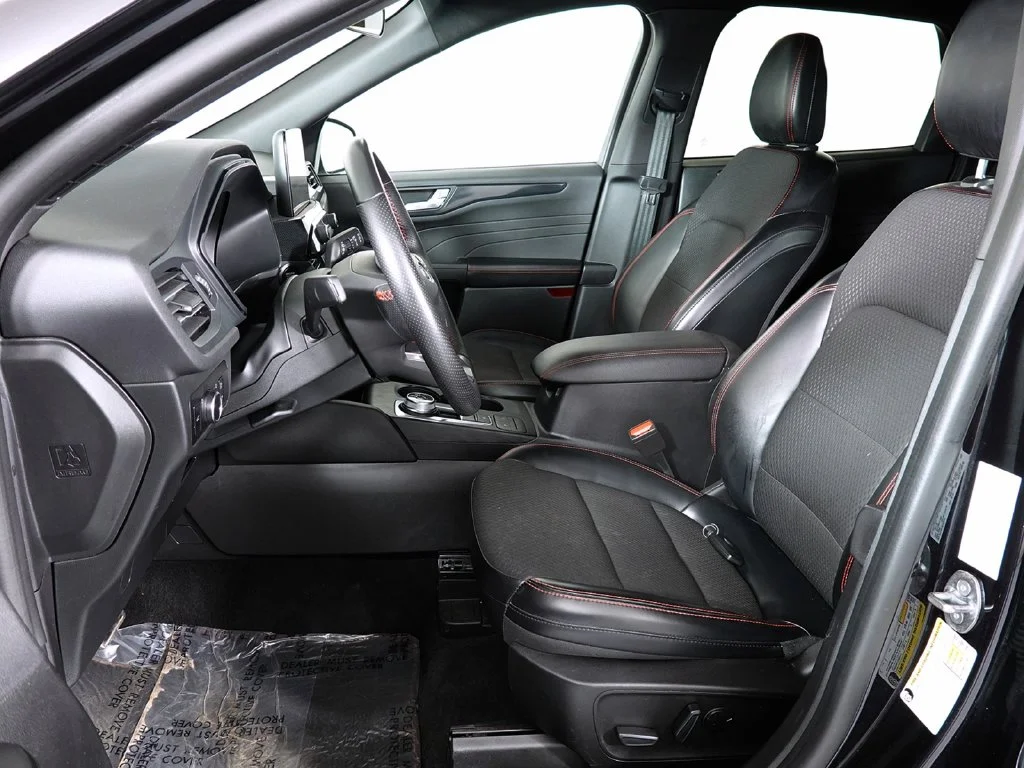Used 2023 Black Ford ST-Line image 12