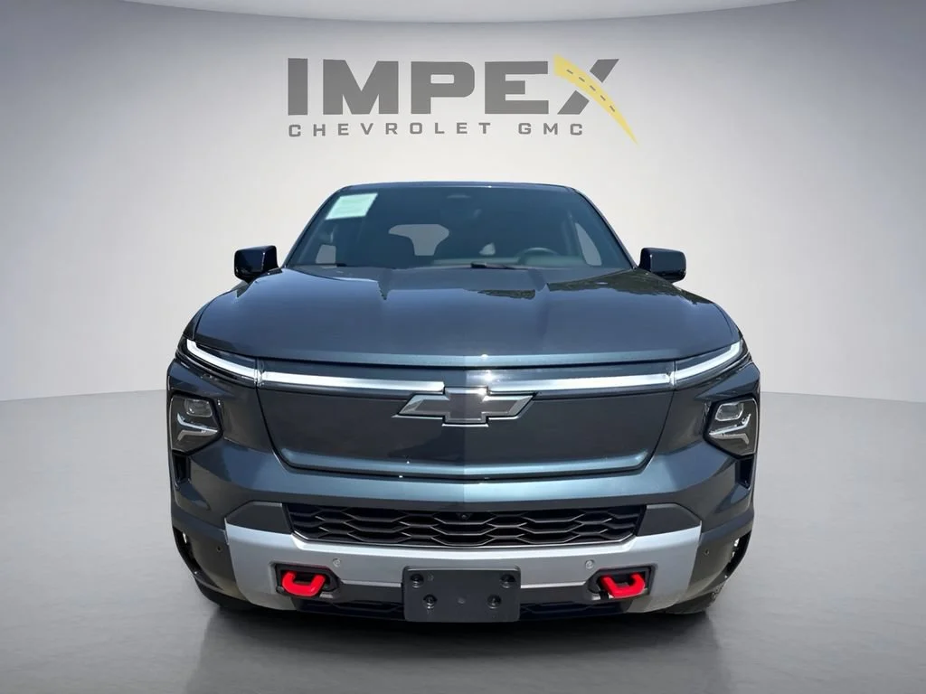 Used 2026 Blue Smoke Metallic Chevrolet Trail Boss - Max Range image 8