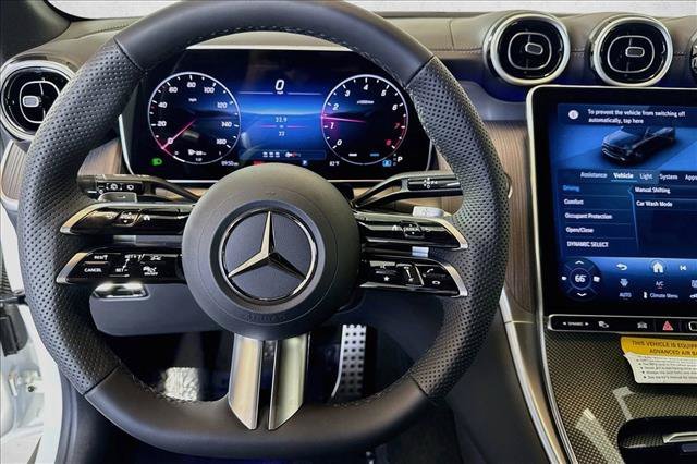 New 2026 Polar White Mercedes-Benz GLC 300 image 40