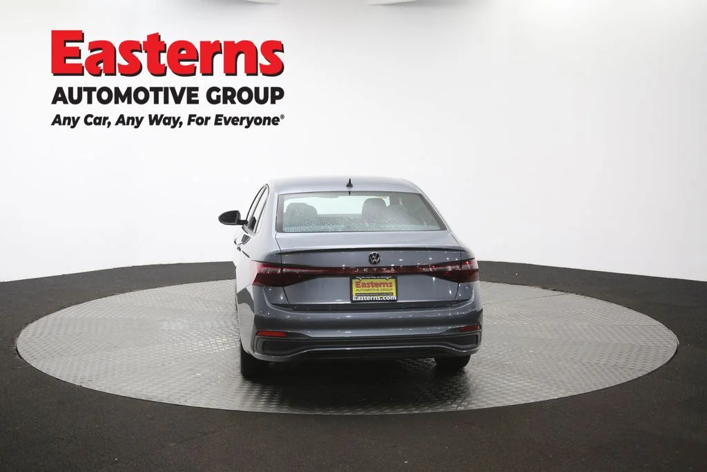 Used 2025 Gray Volkswagen 1.5T Sport image 36