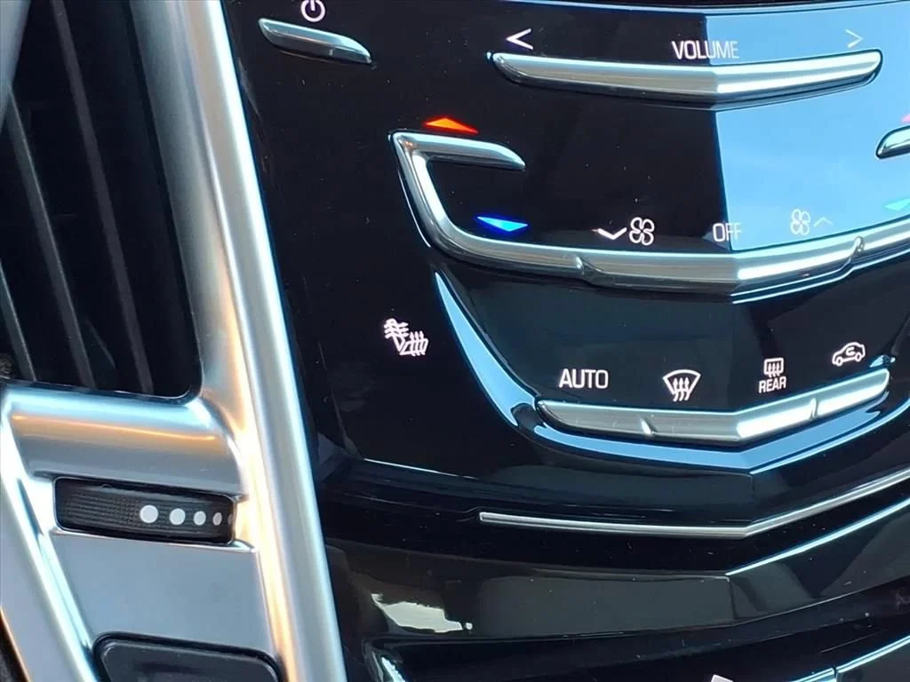 Used 2015 SILVER COAST METALLIC Cadillac Luxury Collection image 12